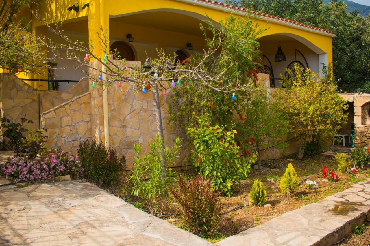 Villa-Maria Triopetra Esterno foto